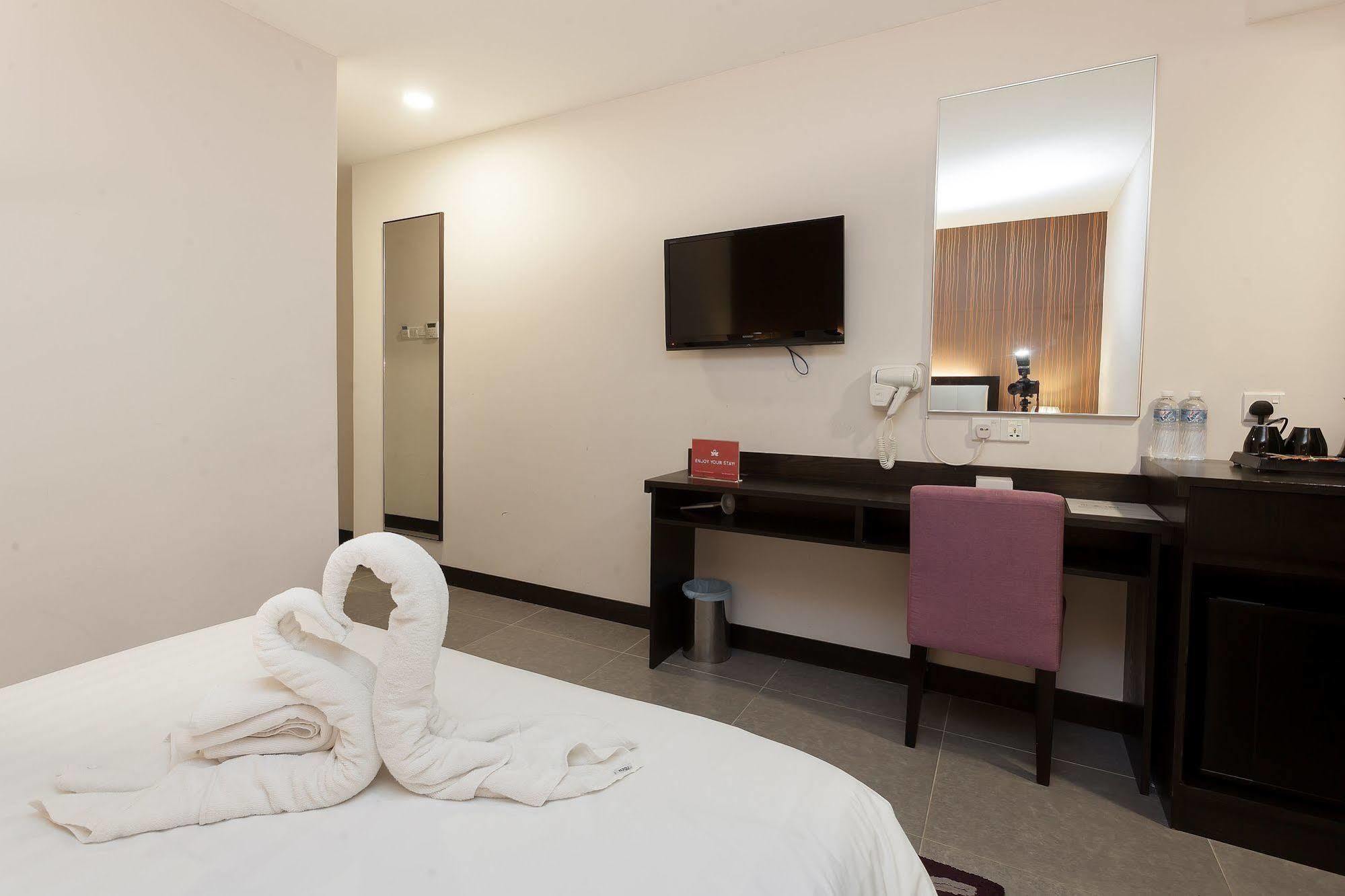 Zen Rooms Near Sogo クアラルンプール エクステリア 写真